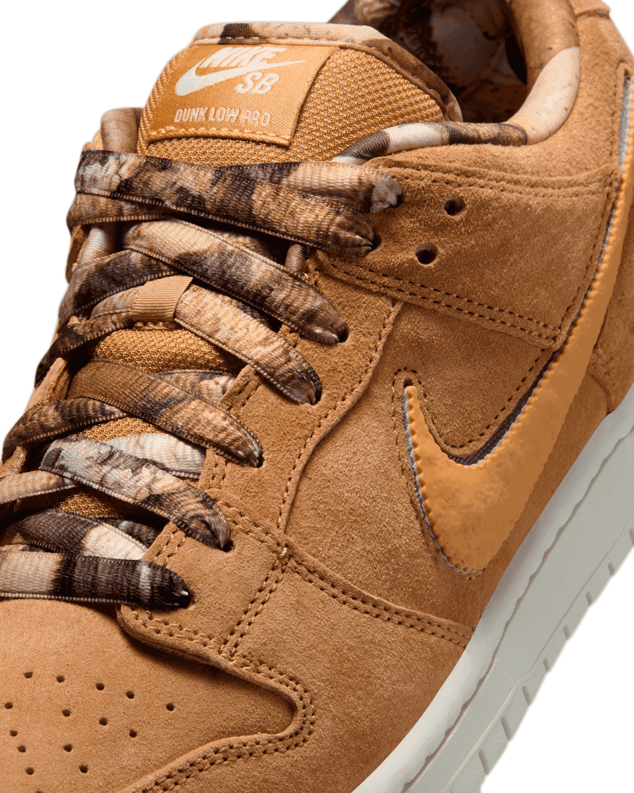 NOTE Manchester x Nike SB Dunk Low Brew and Biscuits