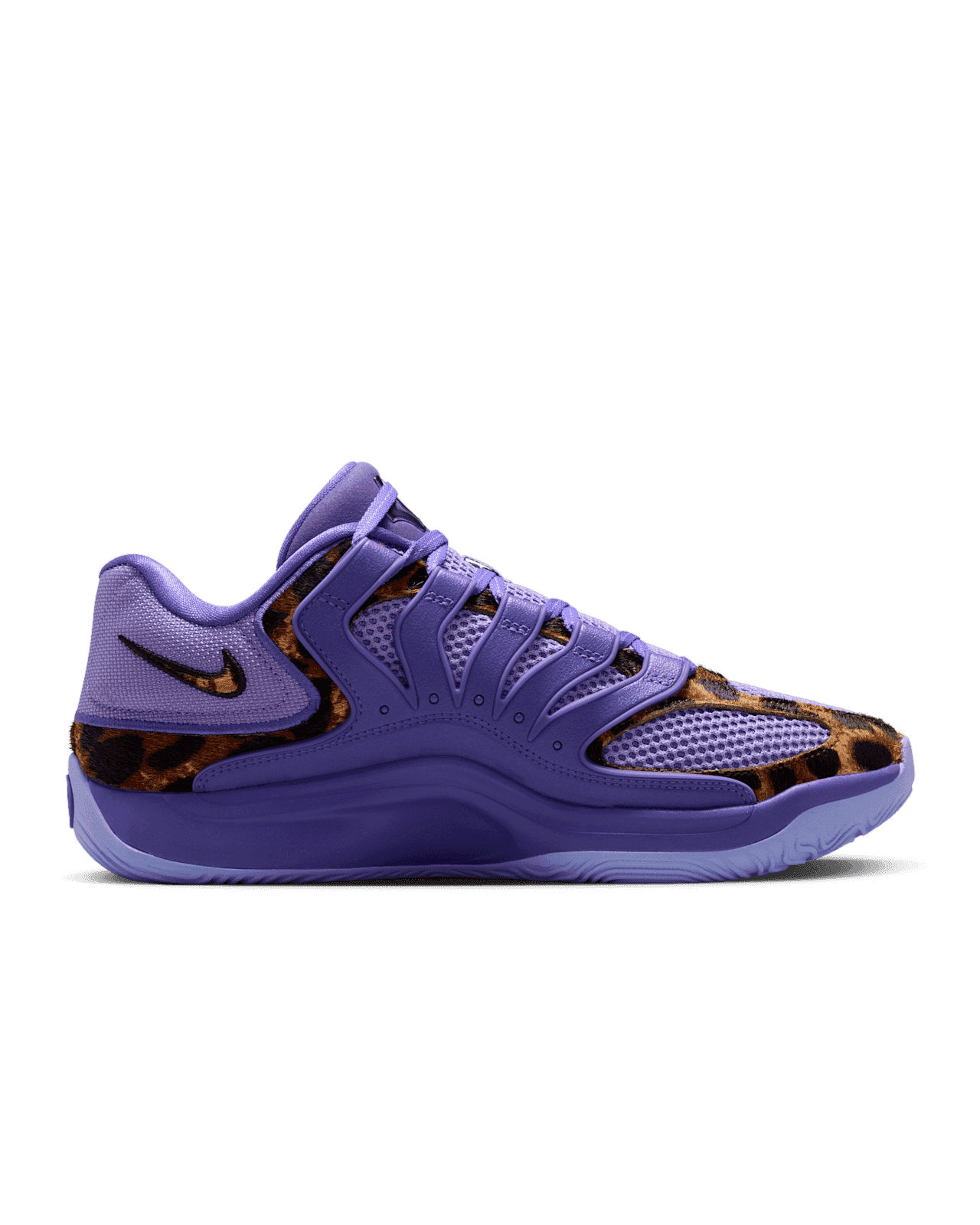 Chet Holmgren x Nike KD 18 Thunder & Reign