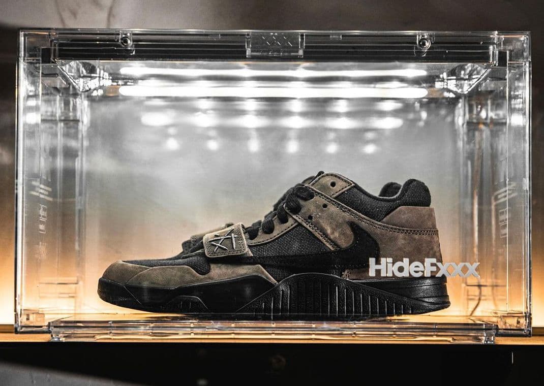 Travis Scott Jumpman Jack Dark Mocha